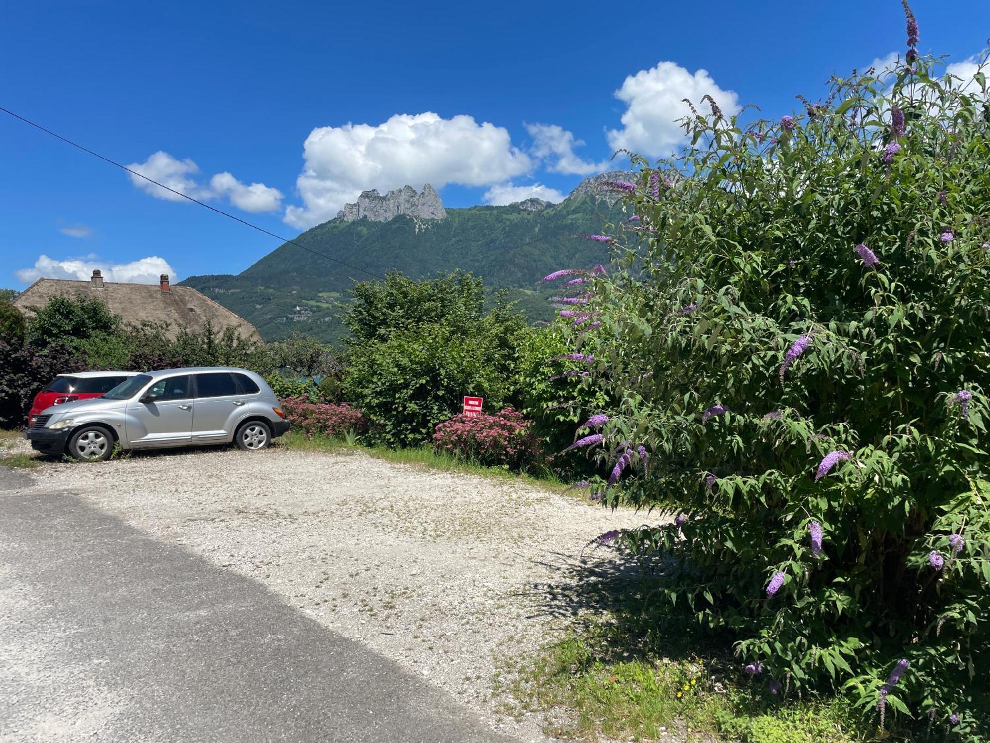Rare 2 Bedroom With Private Beach On Lake Annecy Doussard Exterior photo